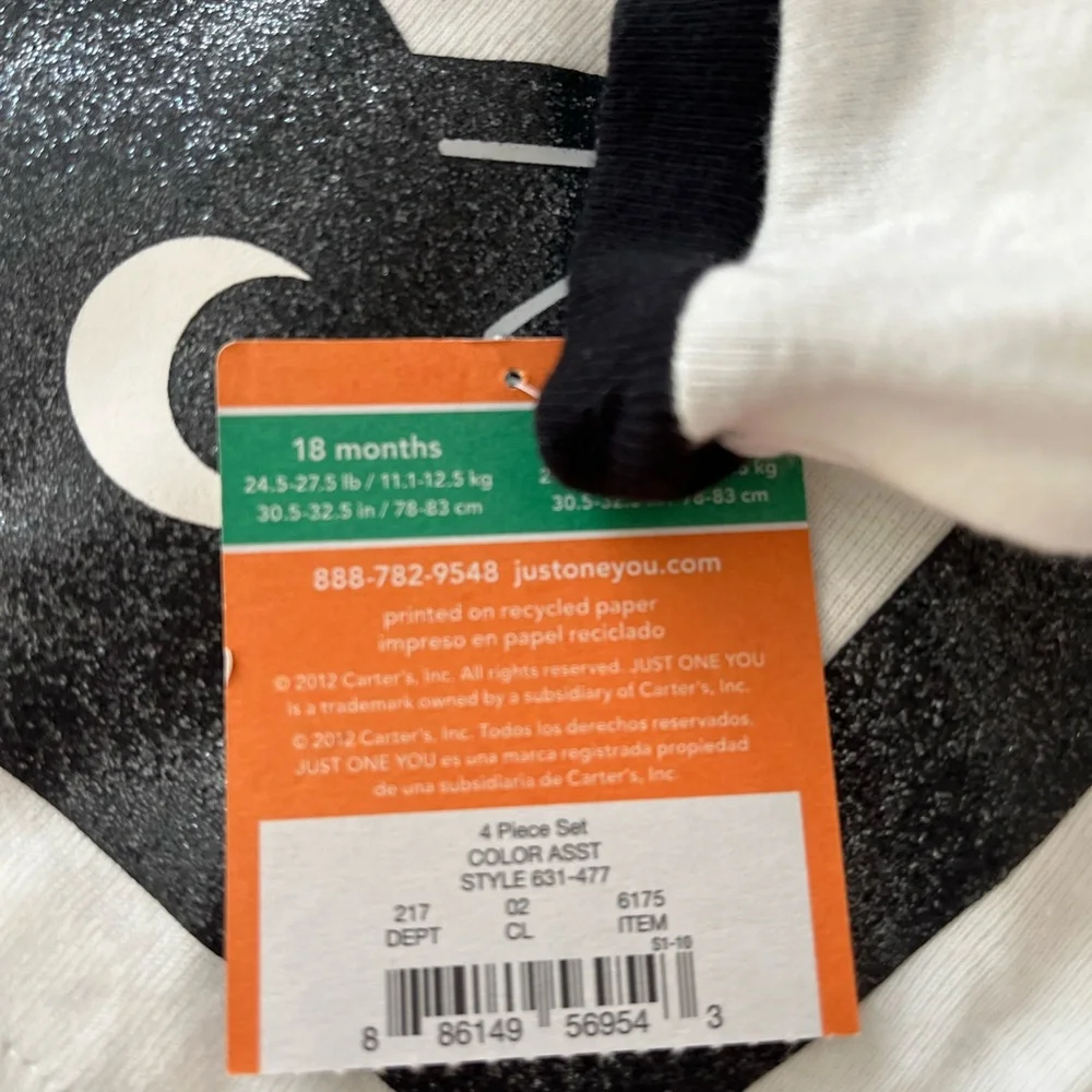 Carter’s Halloween pj set of two NWT